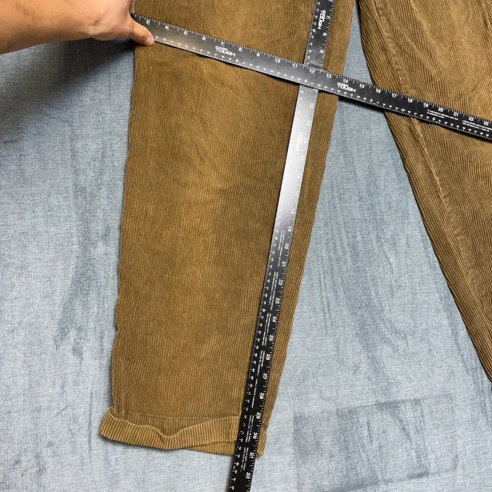 Old Navy Corduroy Pants Mens 31x31 Brown Pleated Straight Leg Cuffed Hem Chino